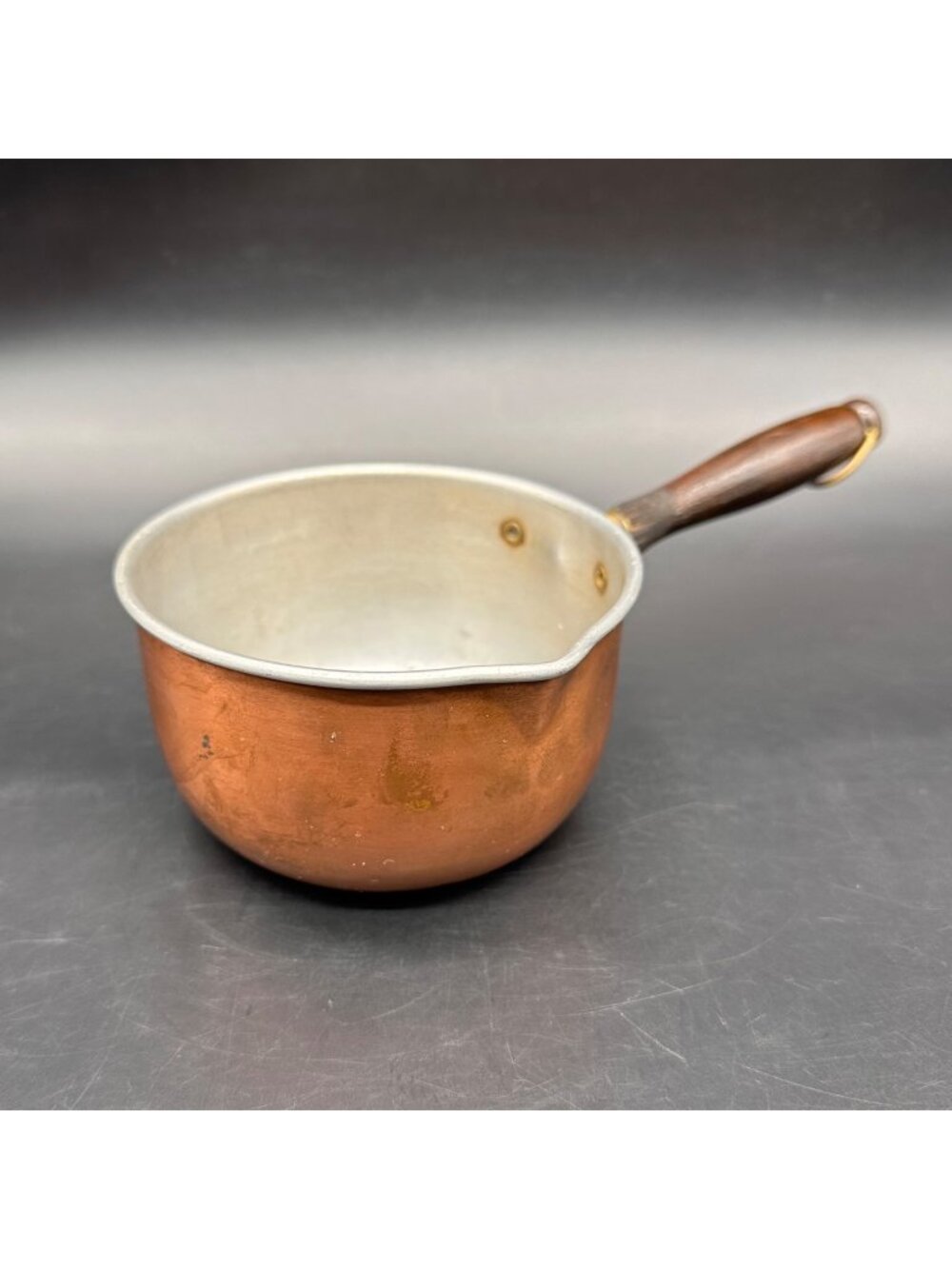 Vintage Copper Saucepan Wooden Handle Rustic Cookware Pot Dipper Pour Spout